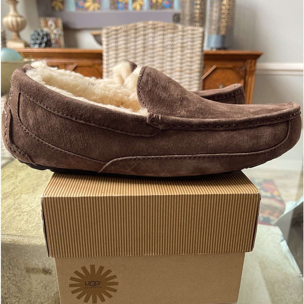 UGG *NEW* MENS ACSCOT EXPRESSO SUEDE INDOOR/OUTDOOR SLIPPERS /BEDROOM SIZE 9